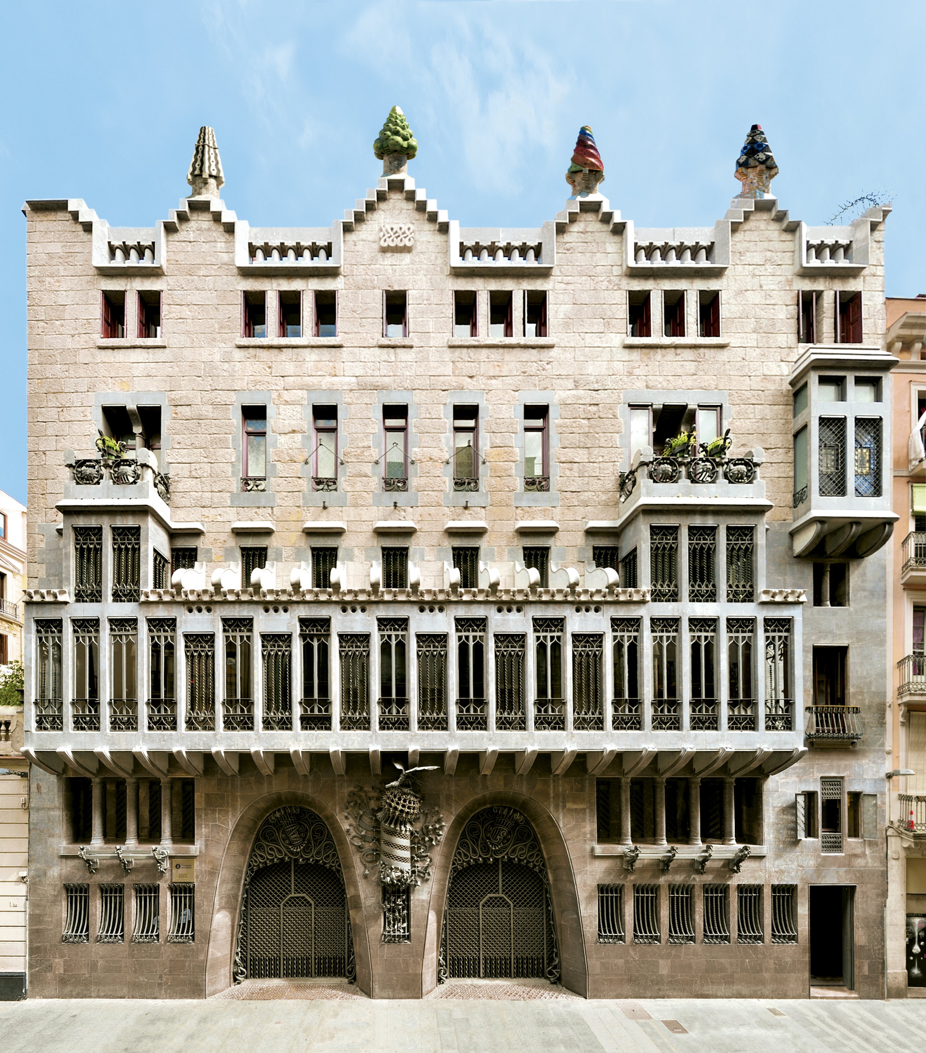 El Palau Güell se amplía con la adquisición de dos fincas vecinas