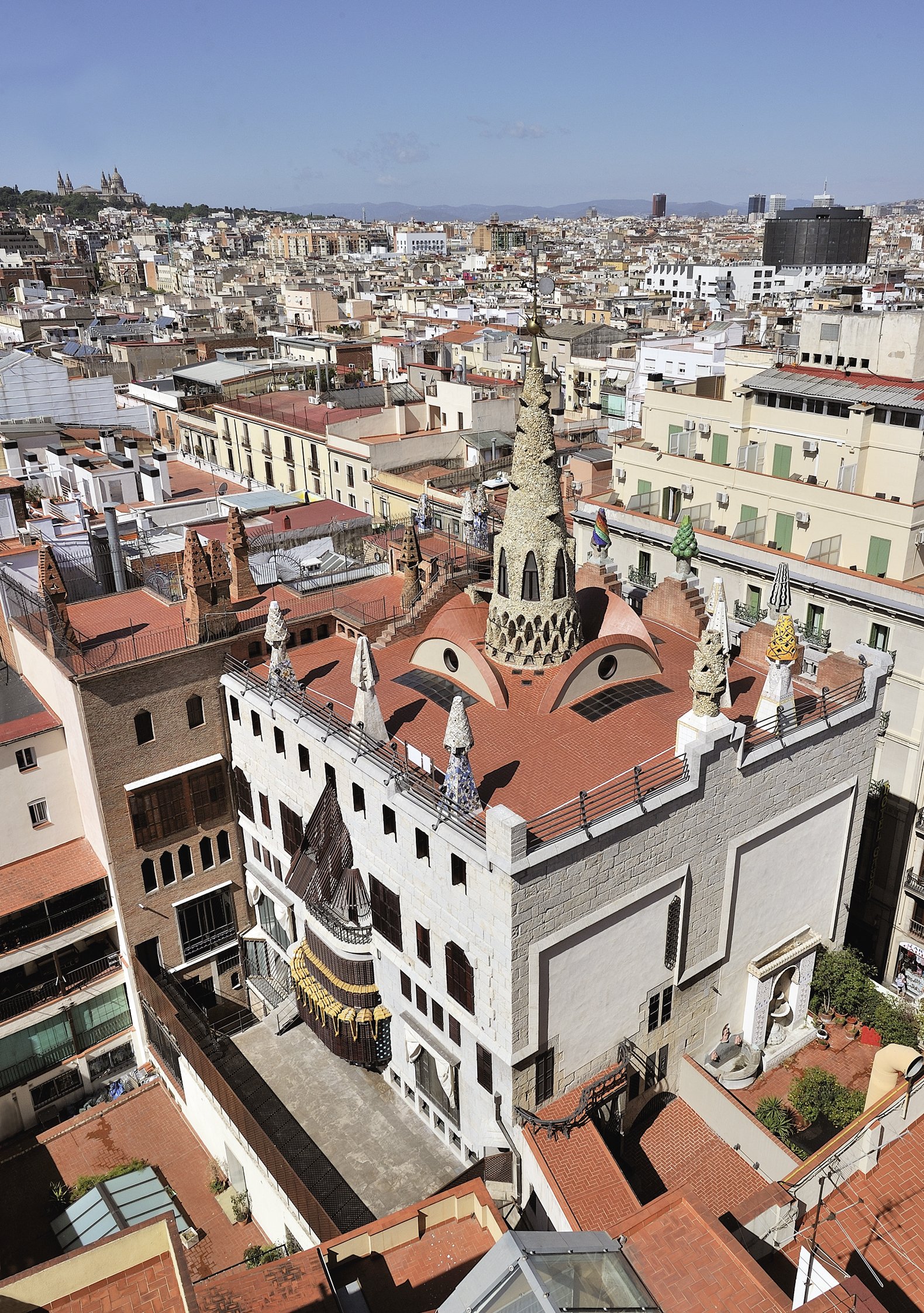 Per què Gaudí va construir el Palau Güell al Raval i no a l’Eixample?