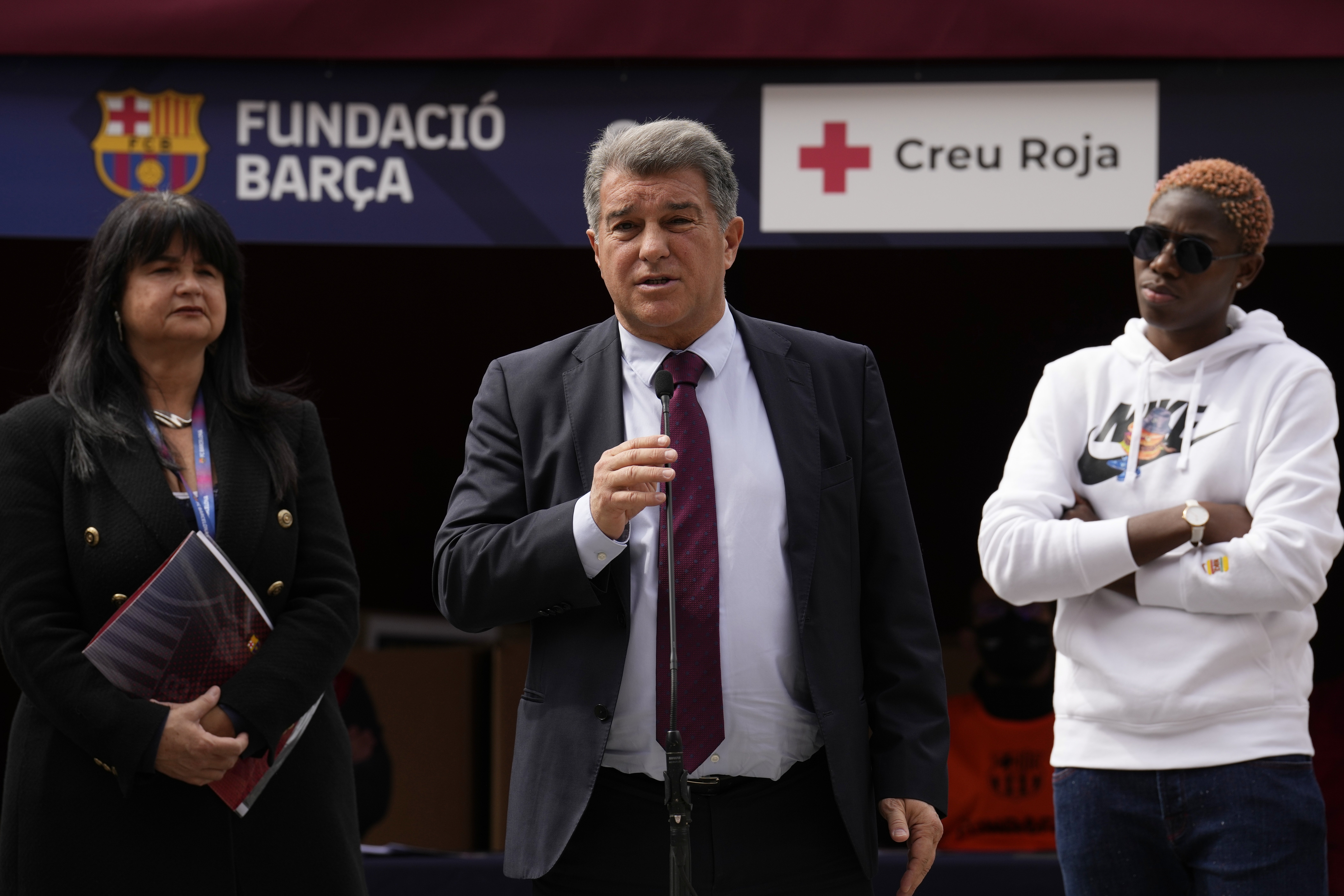 Ofrecieron 40 millones a Joan Laporta y volverán con una oferta de 60 kilos para el Barça