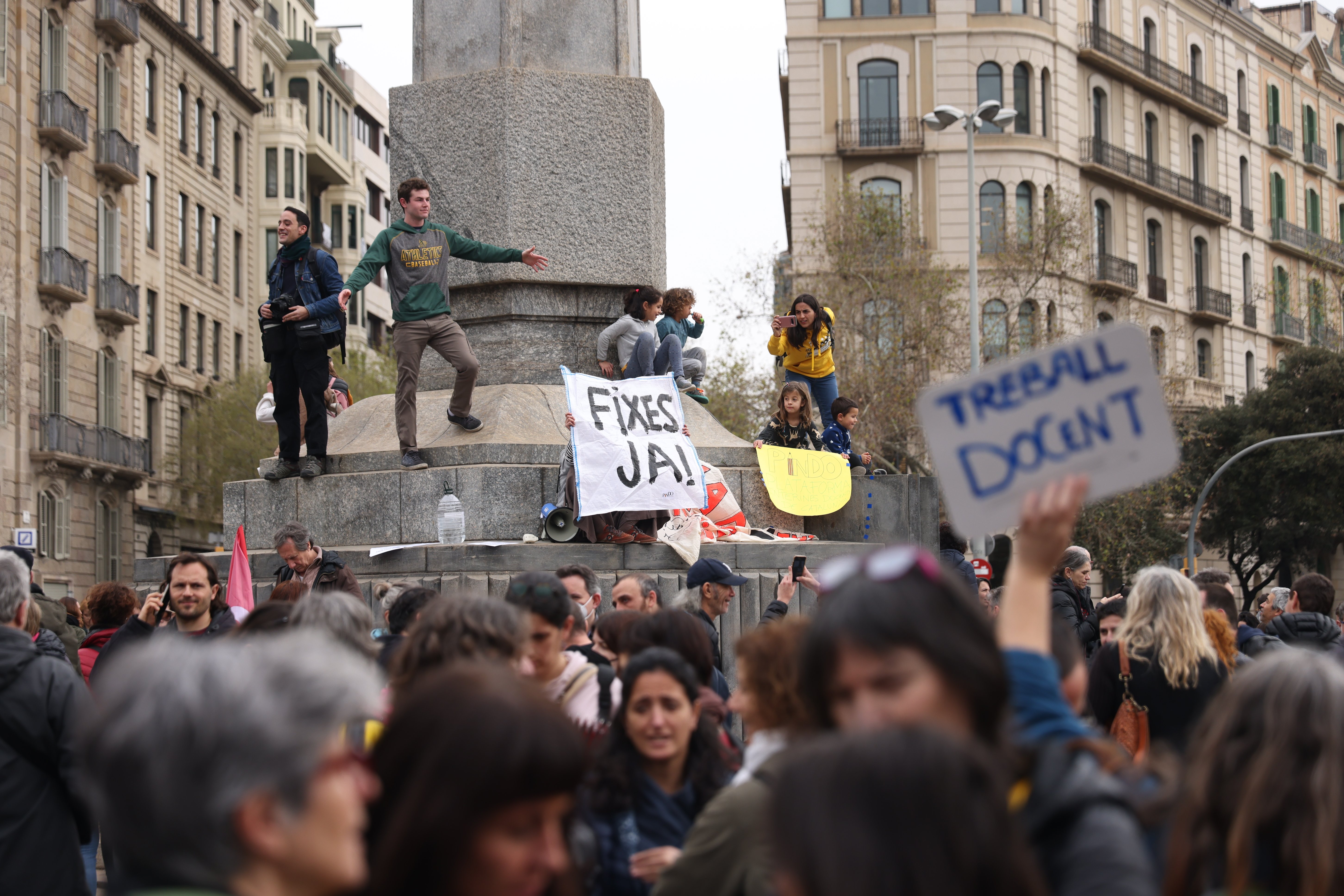 Las escuelas preparan las movilizaciones para contraatacar Educación