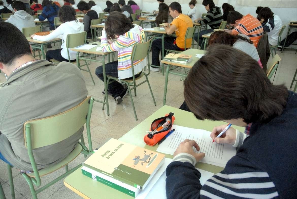 El govern espanyol aprova el currículum que facilita l’aprovat als alumnes d’ESO