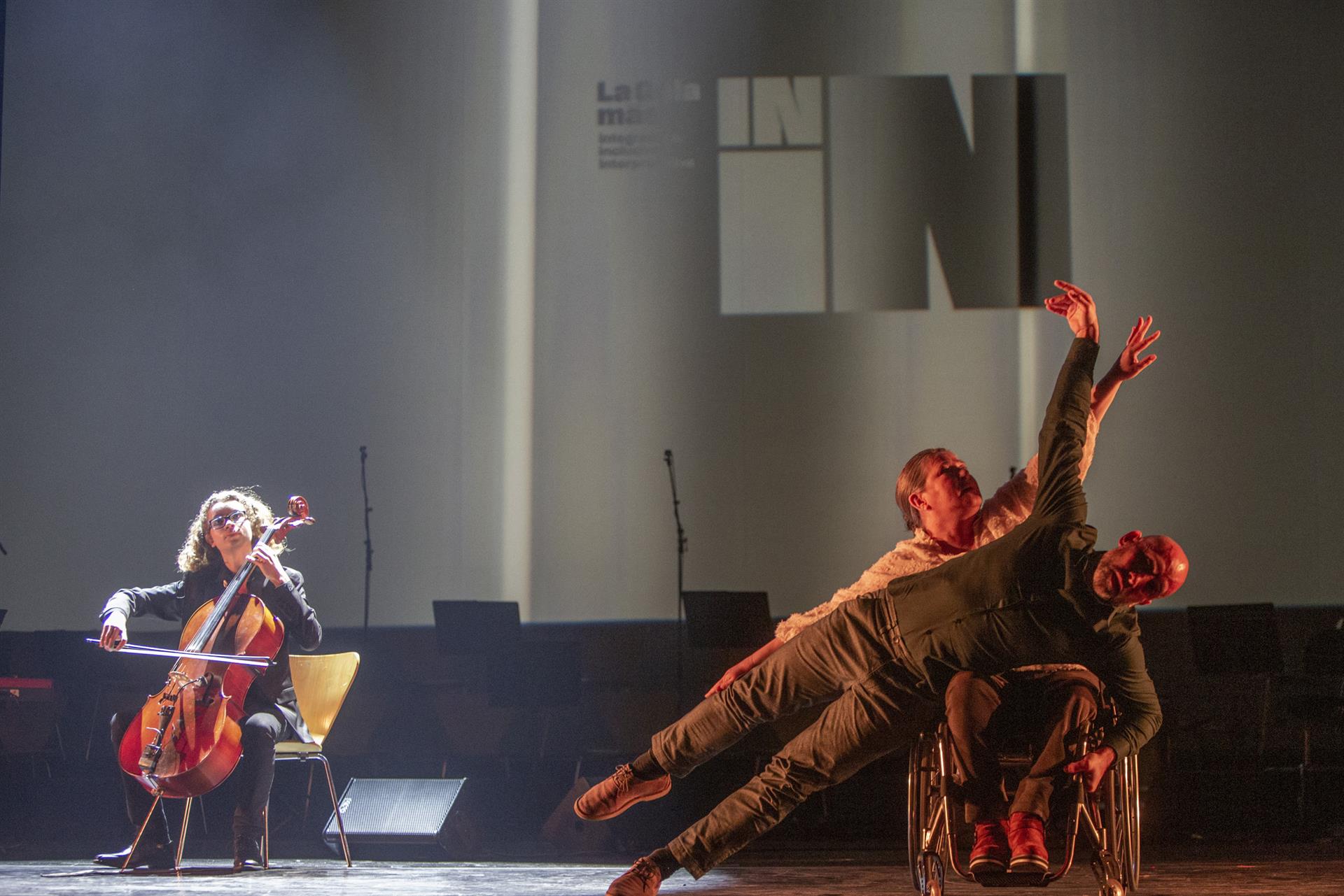 La 'Gala más In' dona la seva recaptació solidària a afectats per la guerra d'Ucraïna