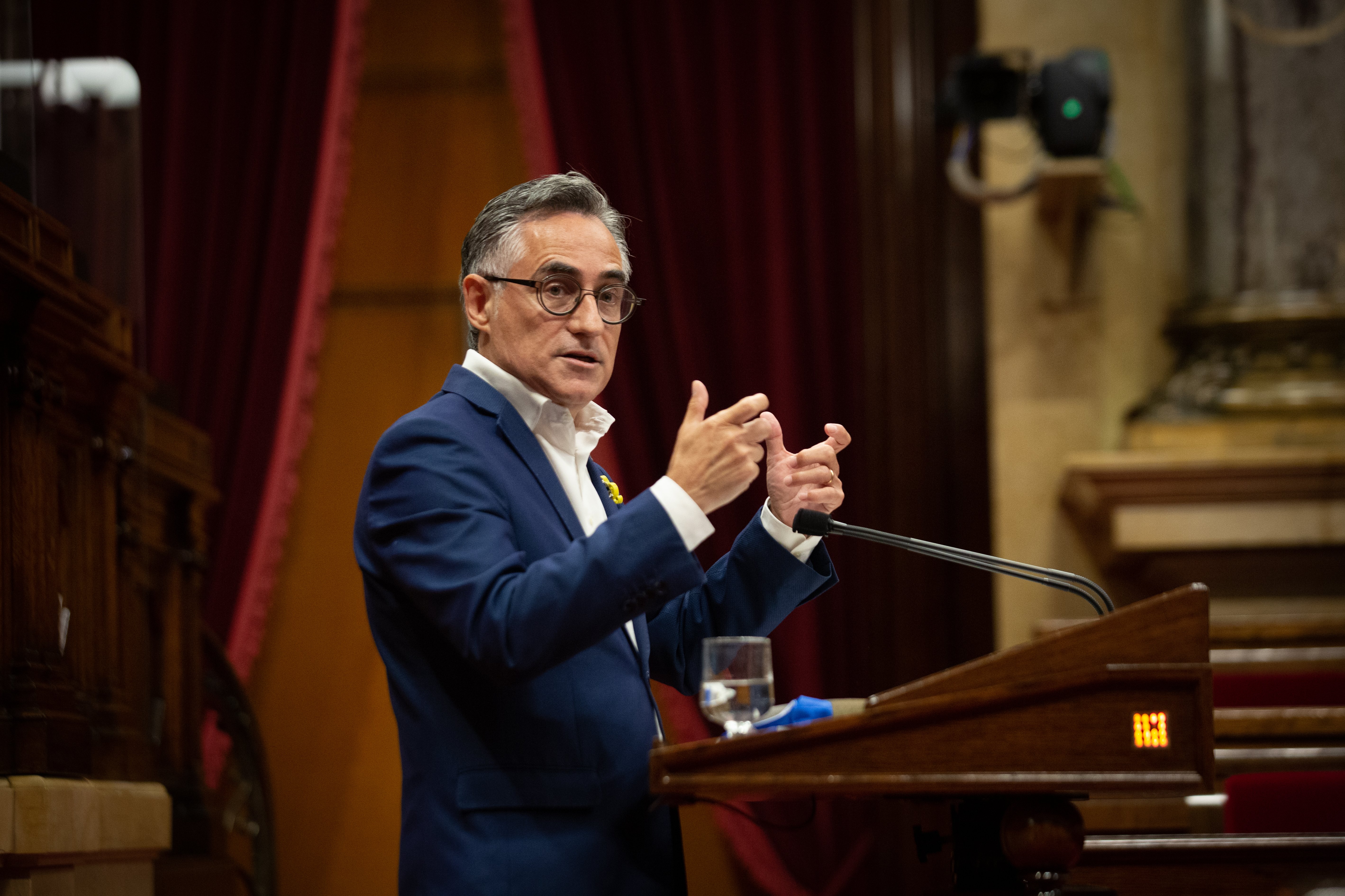 Junts clama contra Aena por el trato a los aeropuertos catalanes: "Si no es colonial, poco le falta"