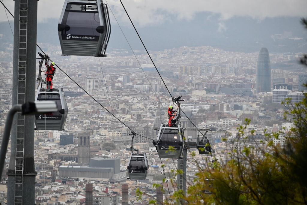 Rescate espectacular en el teleférico de Montjuïc: ha sido un simulacro