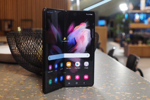 Galaxy Z Fold3
