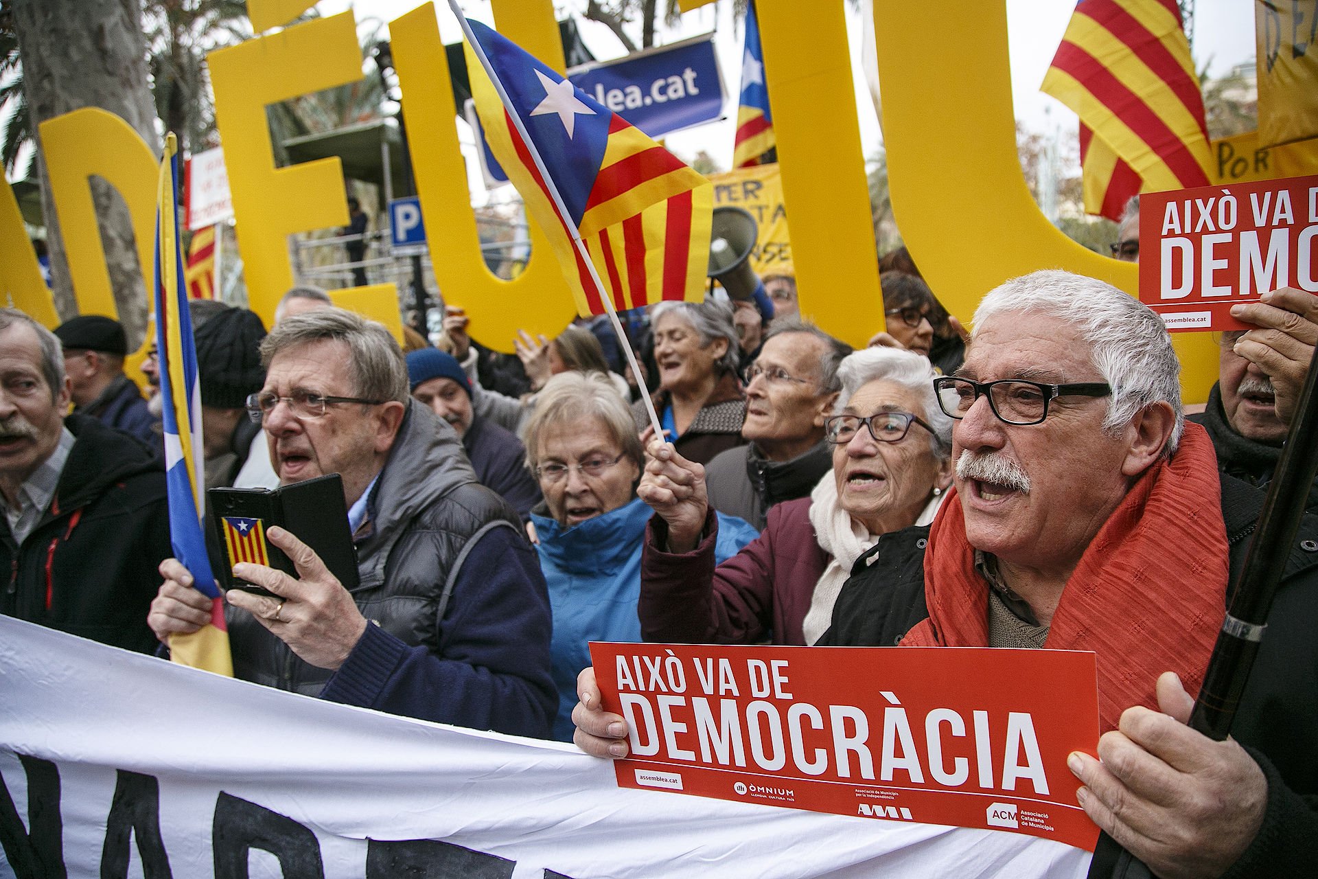Els experts sostenen que les pensions estan més garantides en una Catalunya independent