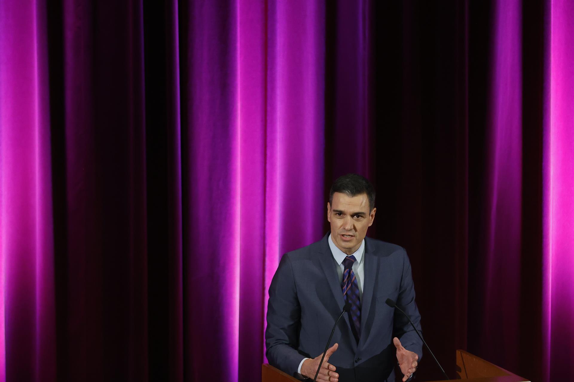 Argelia rechaza reabrir el gasoducto de Marruecos y amenaza con recalcular precios a Espanya