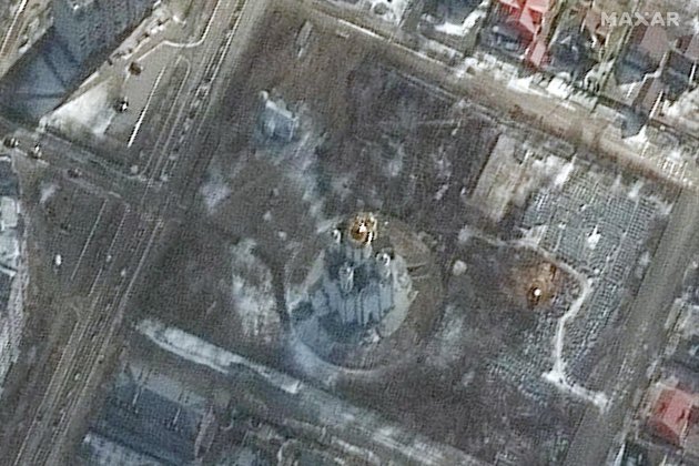 Imagen satélite fosa Bucha, iglesia Saint Andrew y Pyervozvannoho   Efe Maxar Technologies