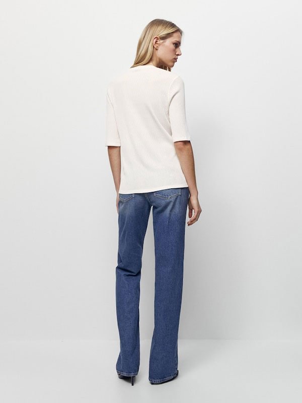 Camiseta de canalé con botones