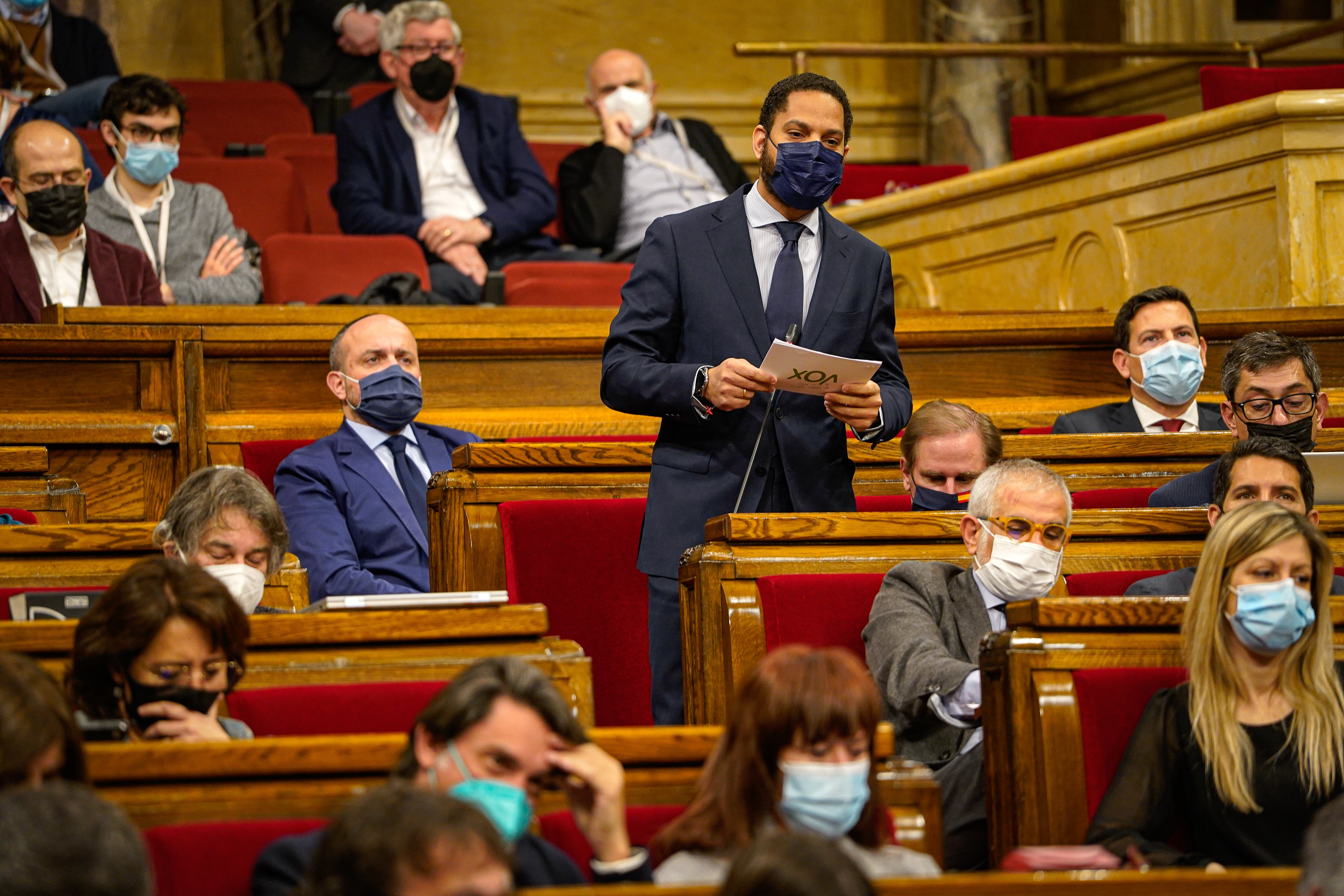 Vox, Cs y PP registran la petición para intentar frenar el decreto del Govern sobre el catalán