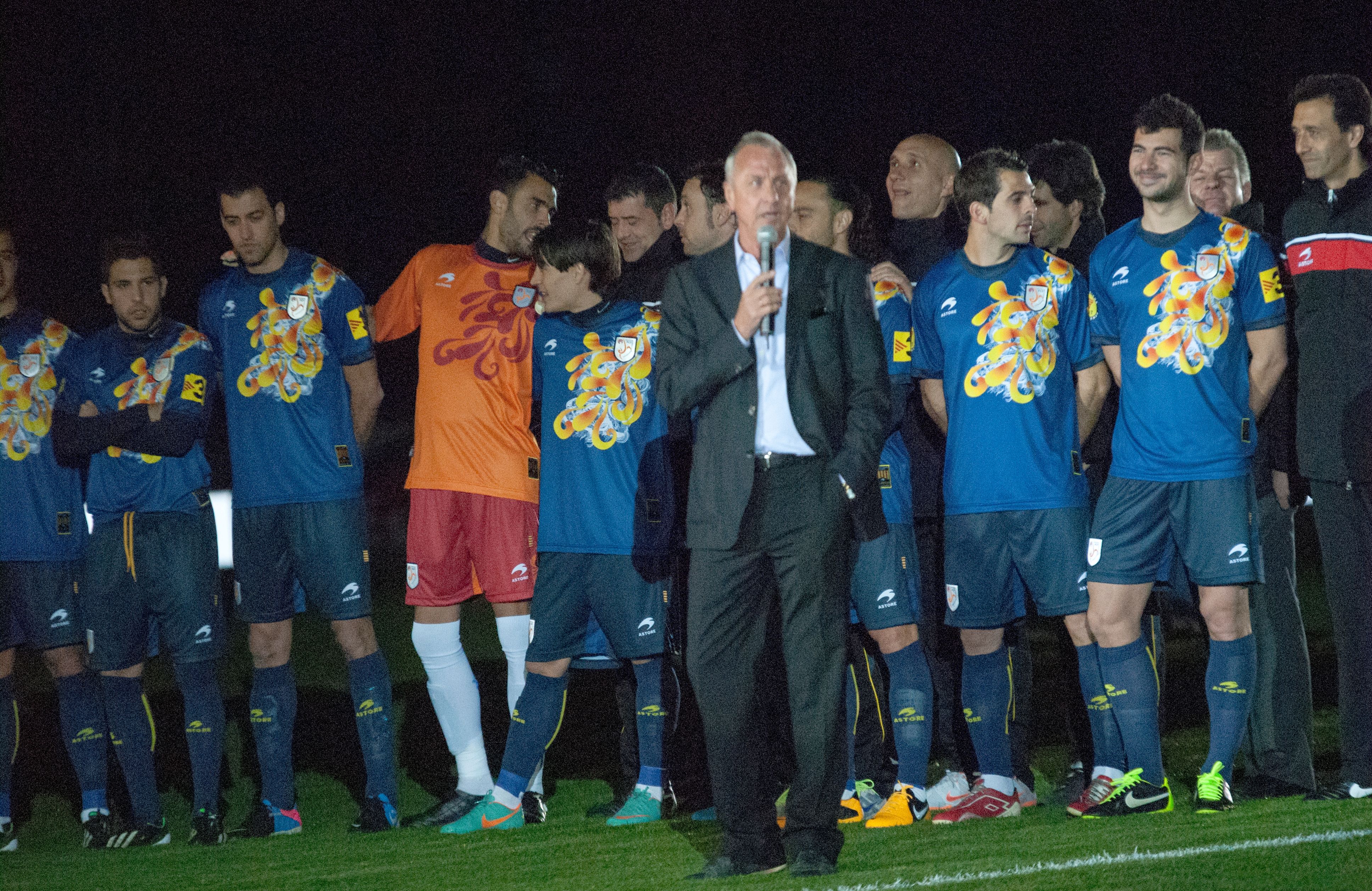 Catalunya homenatjarà Cruyff en el partit de Nadal