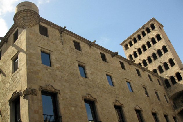 79 Palau del Lugarteniente y mirador del Rey Martín foto enfo