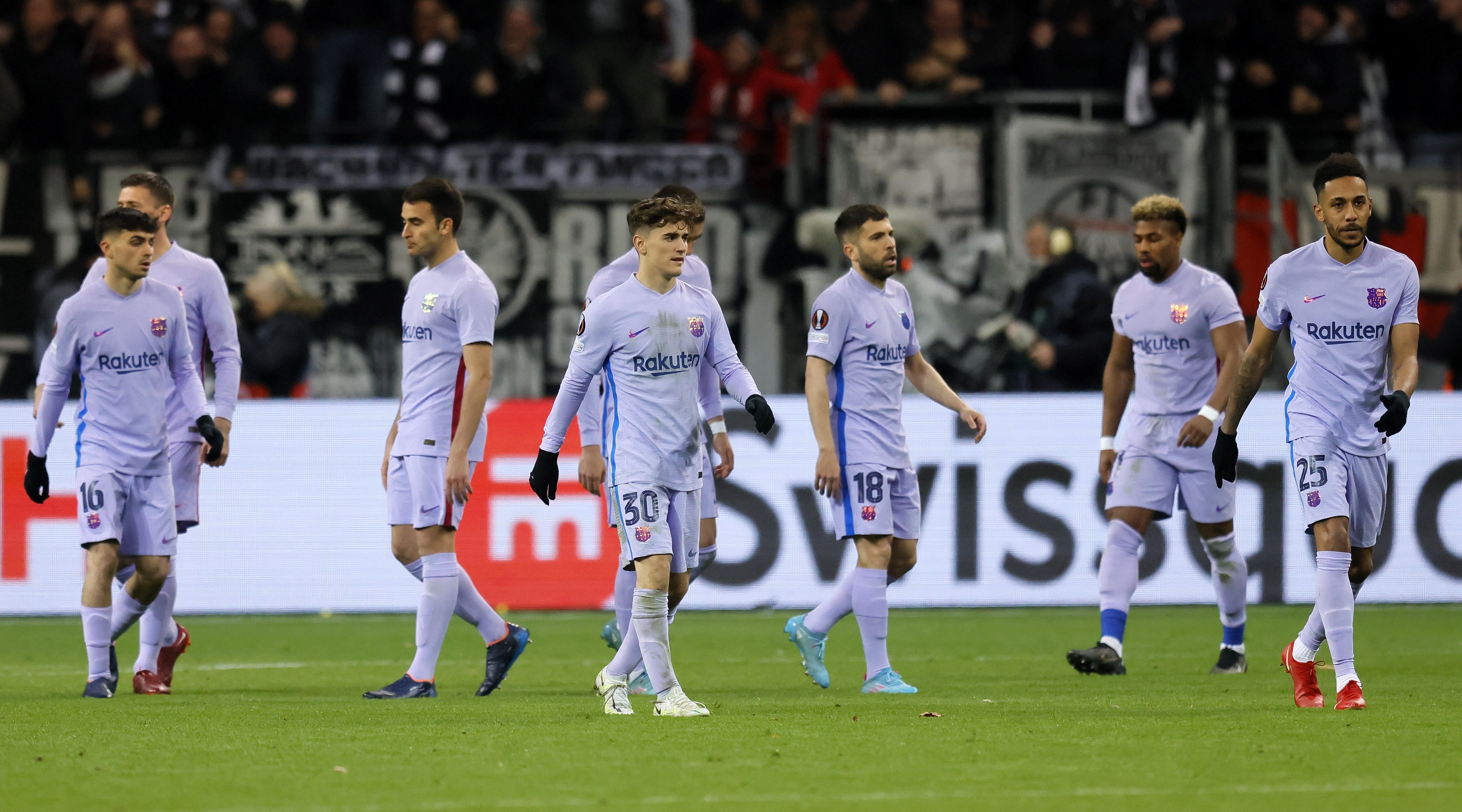 El Barça es desinfla contra l'Eintracht i no passa de l'empat a l'Europa League (1-1)