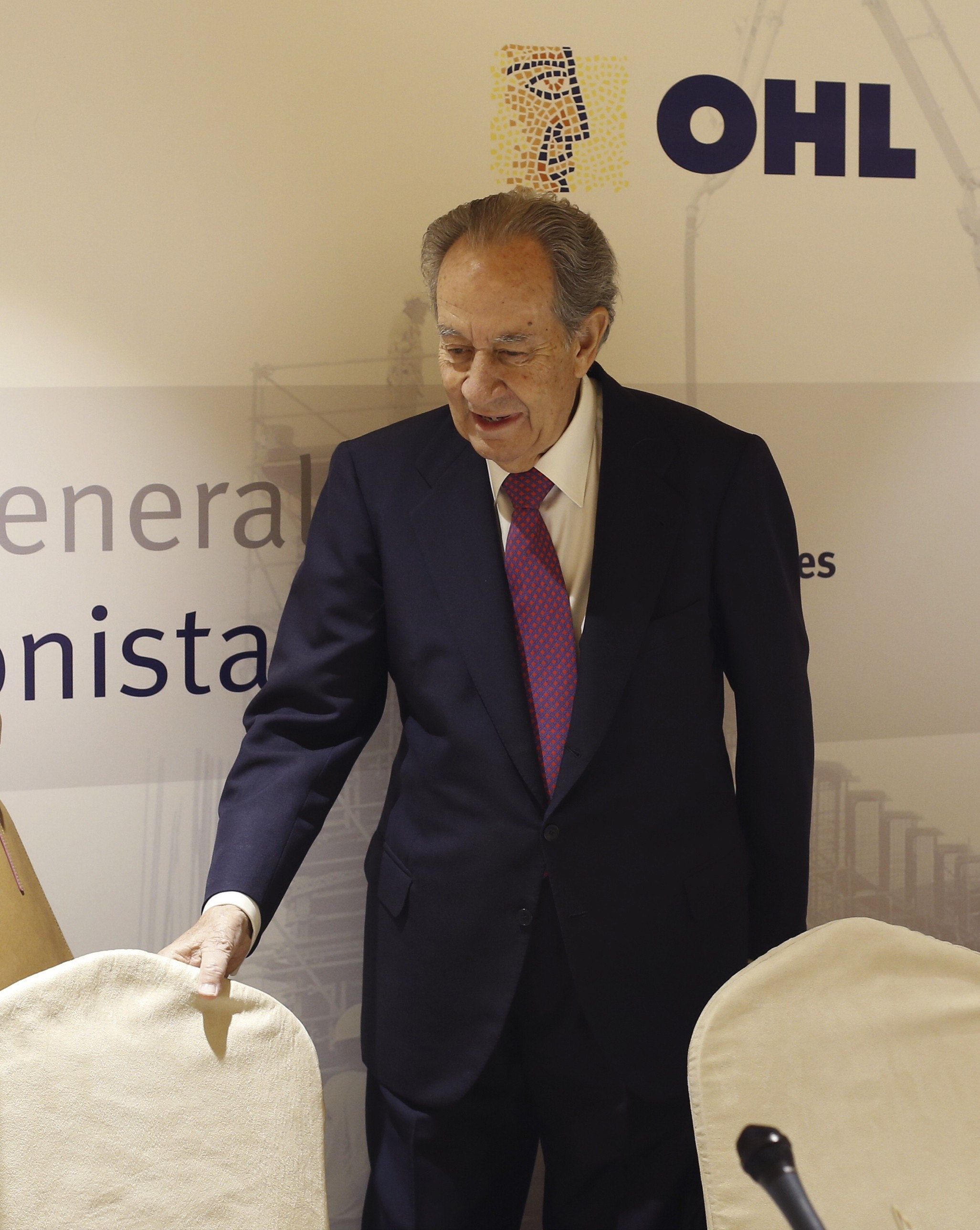 OHL se anota 110 millones al vender un 7% de Abertis