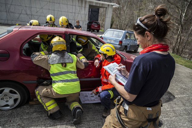 BOMBEROS VOLUNTARIOS CAMPRODON - Montse Giralt