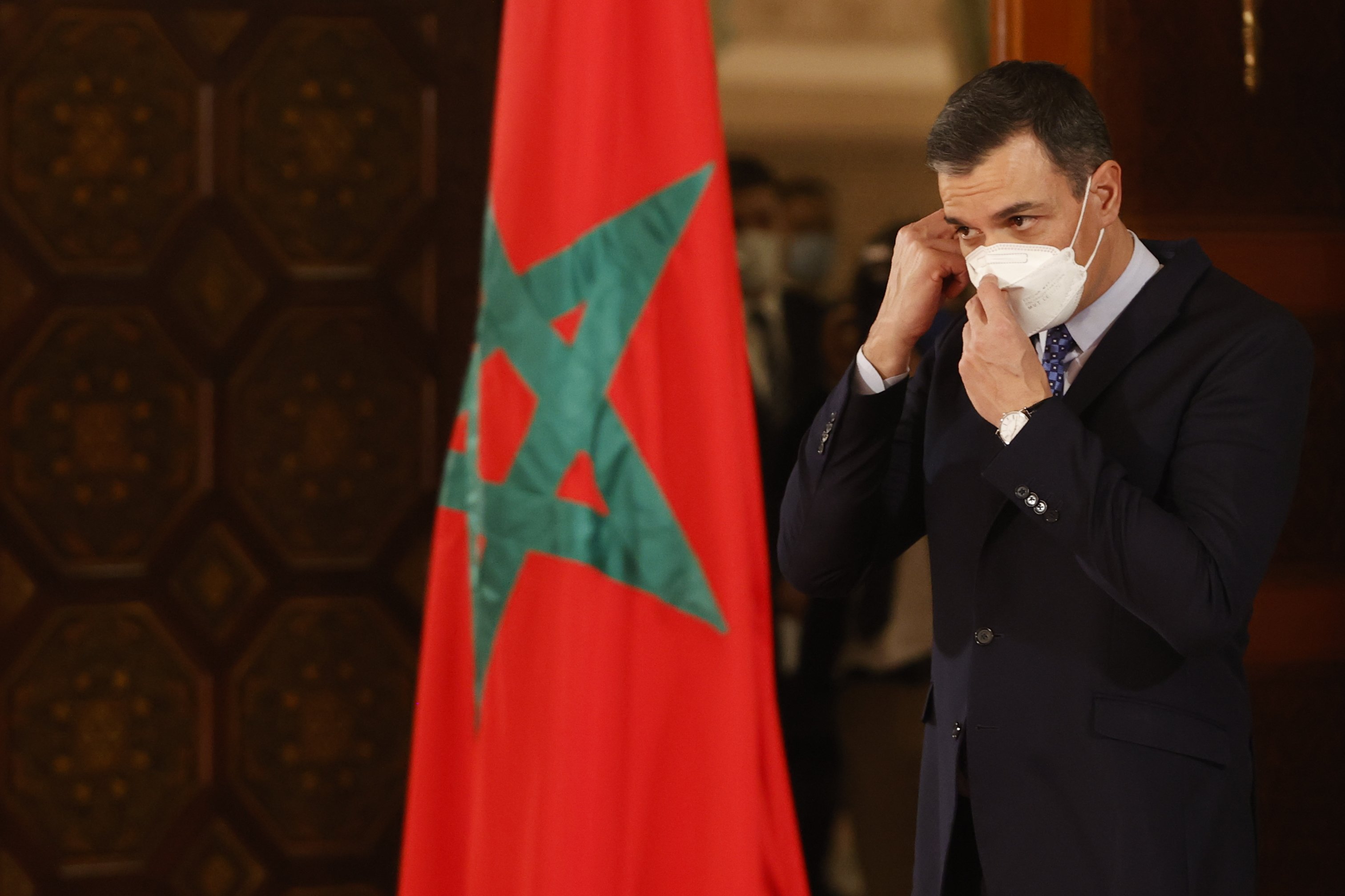 El detalle con que Mohammed VI ridiculiza a Pedro Sánchez
