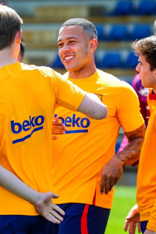 memphis depay FCB