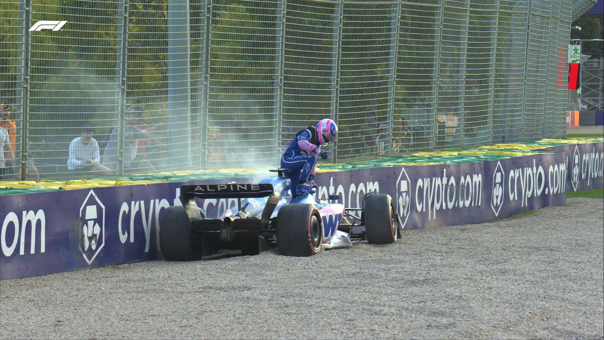 Leclerc domina y obtiene la 'pole' en una caótica y dolorosa jornada para Alonso y Sainz en el GP de Australia