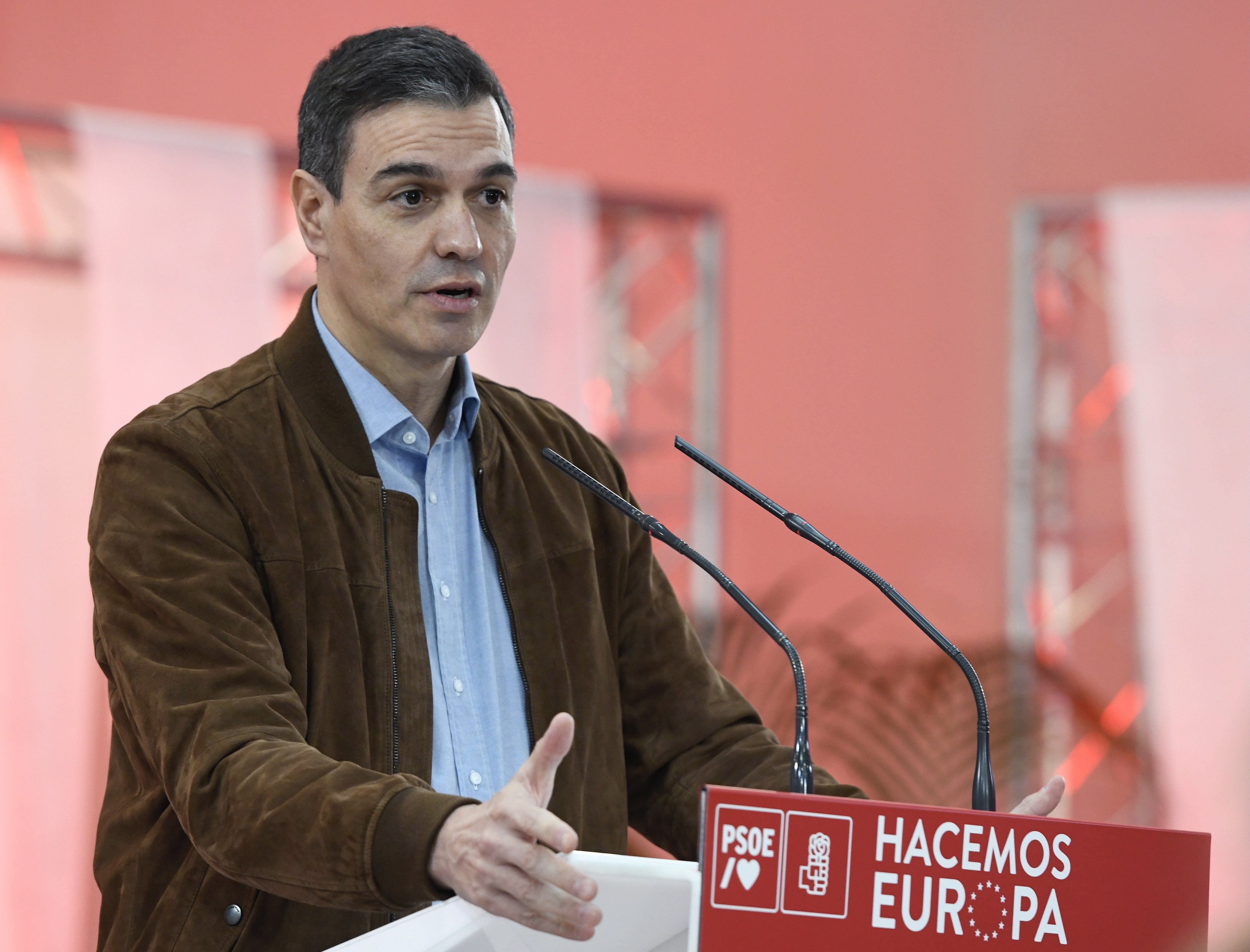 Sánchez: "El enemigo de Europa no está sólo en Moscú, también está en París y Madrid"