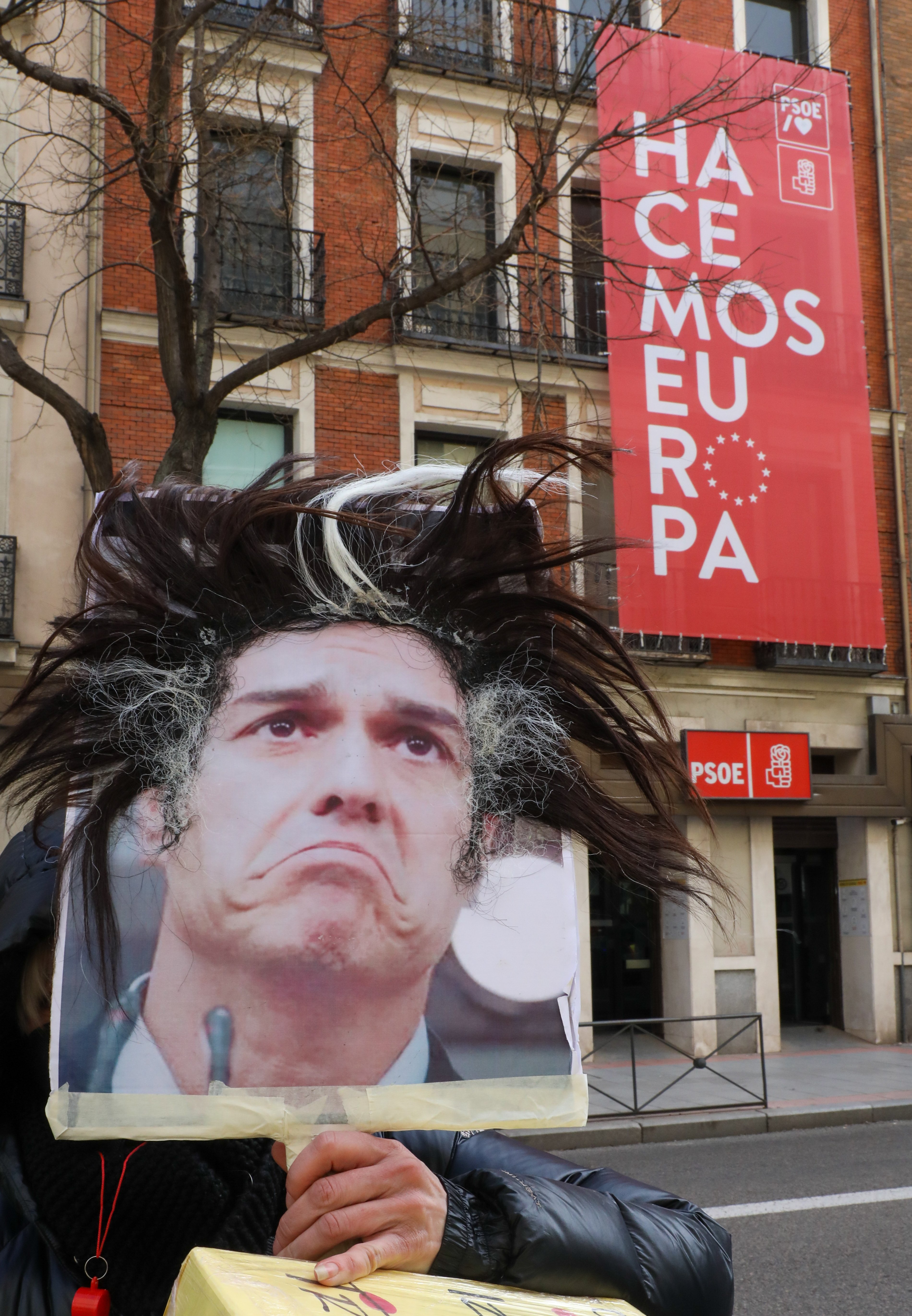 Setmana 'horribilis' de Pedro Sánchez, que perd cinc escons