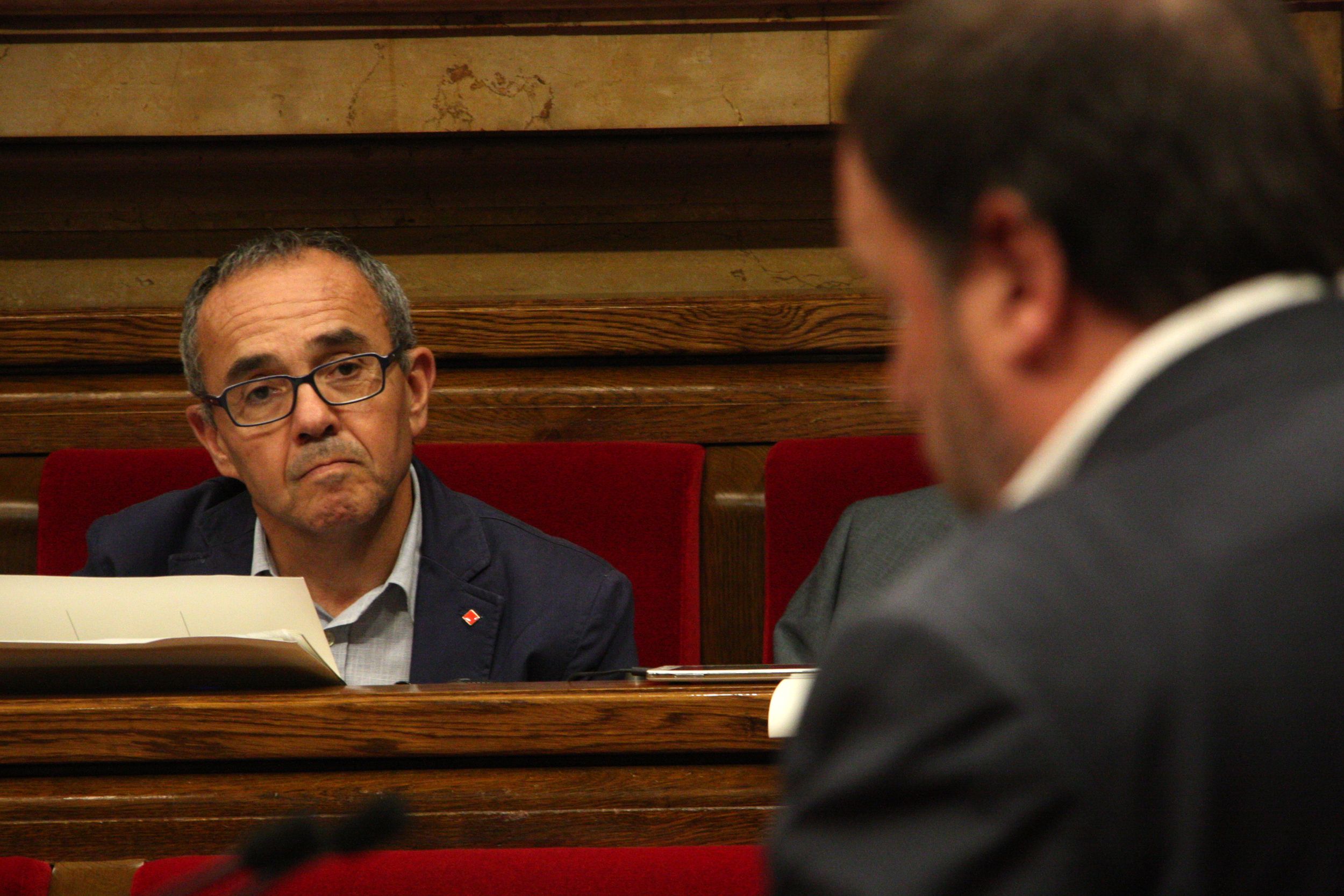 CSQP acusa el Govern de renunciar a l'"autonomia fiscal"