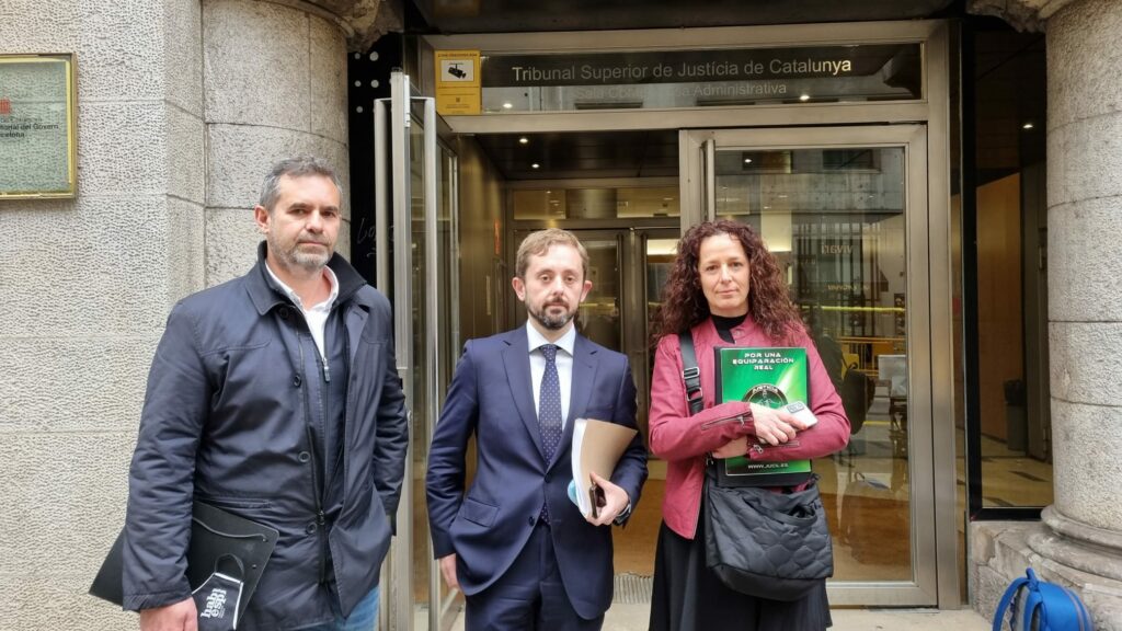 Llamada a los guardias civiles de Catalunya a personarse en la causa del 25%