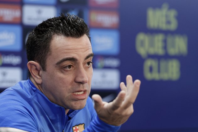 Xavi Hernandez roda premsa Barca EFE