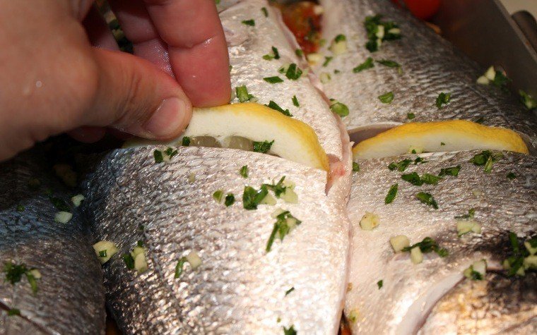 orada al forn patates pas15