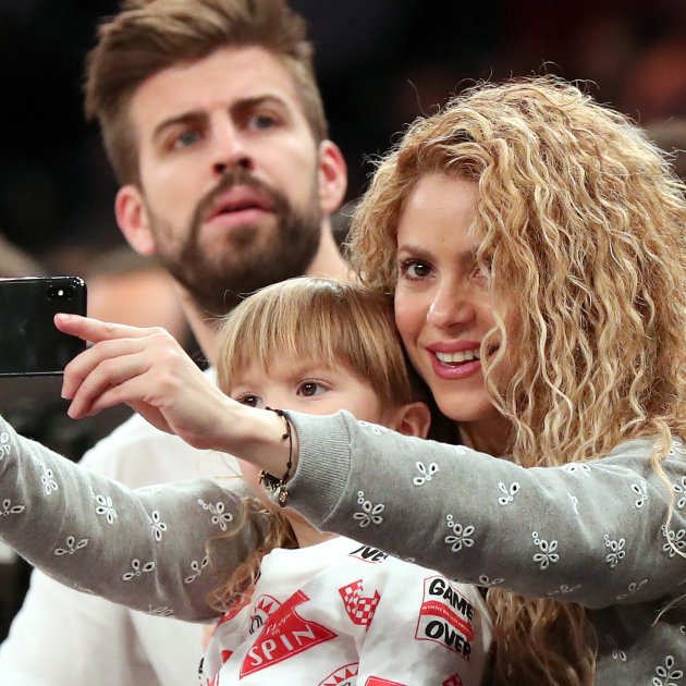 shakira pique sasha selfie gtres