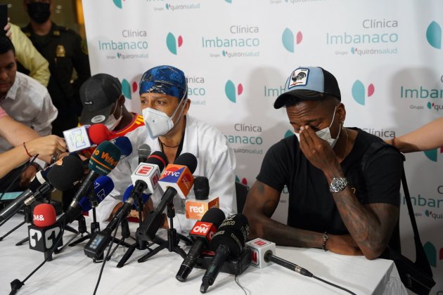 Medico familia Freddy Rincon EFE