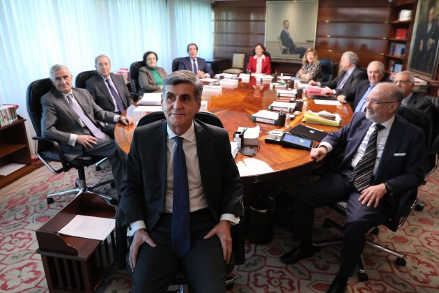 presidente del Tribunal Constitucional, Pedro González Trevijano junto en otros jueces, primer Pleno jurisdiccional renovación del órgano Isabel Infantes Europa Press