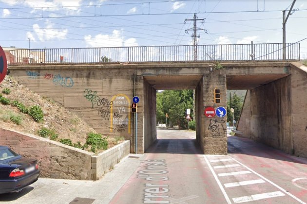 paso peatones calle orista vallbona foto google street view paso peatones calle orista vallbona foto google street view
