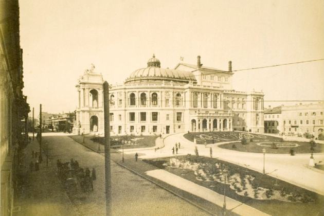 Teatre d'Opera i Ballet d'Odessa (1889). Font National Gallery of Art Library. Washington