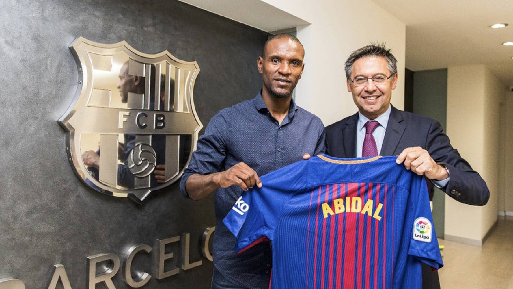 Abidal se convierte en embajador del Barça