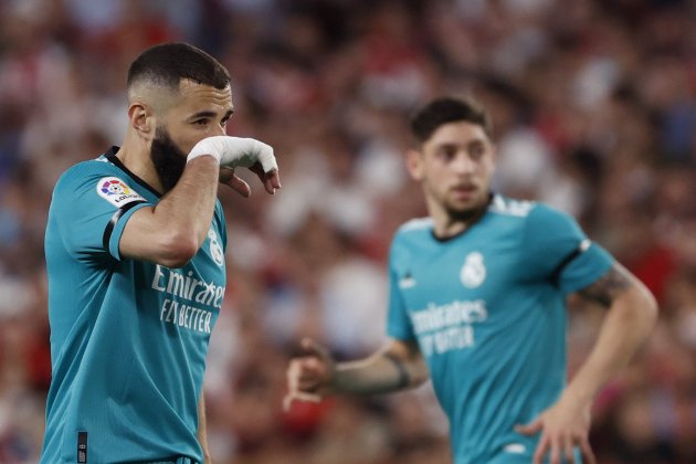 karim benzema fede valverde real madrid efe