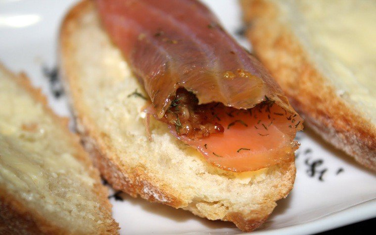 pintxo salmo fumat mostassa pas10