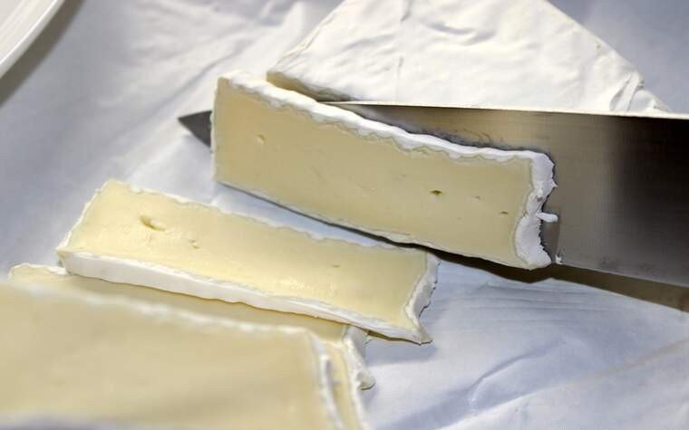 torrada tonyina brie anxoves pas7