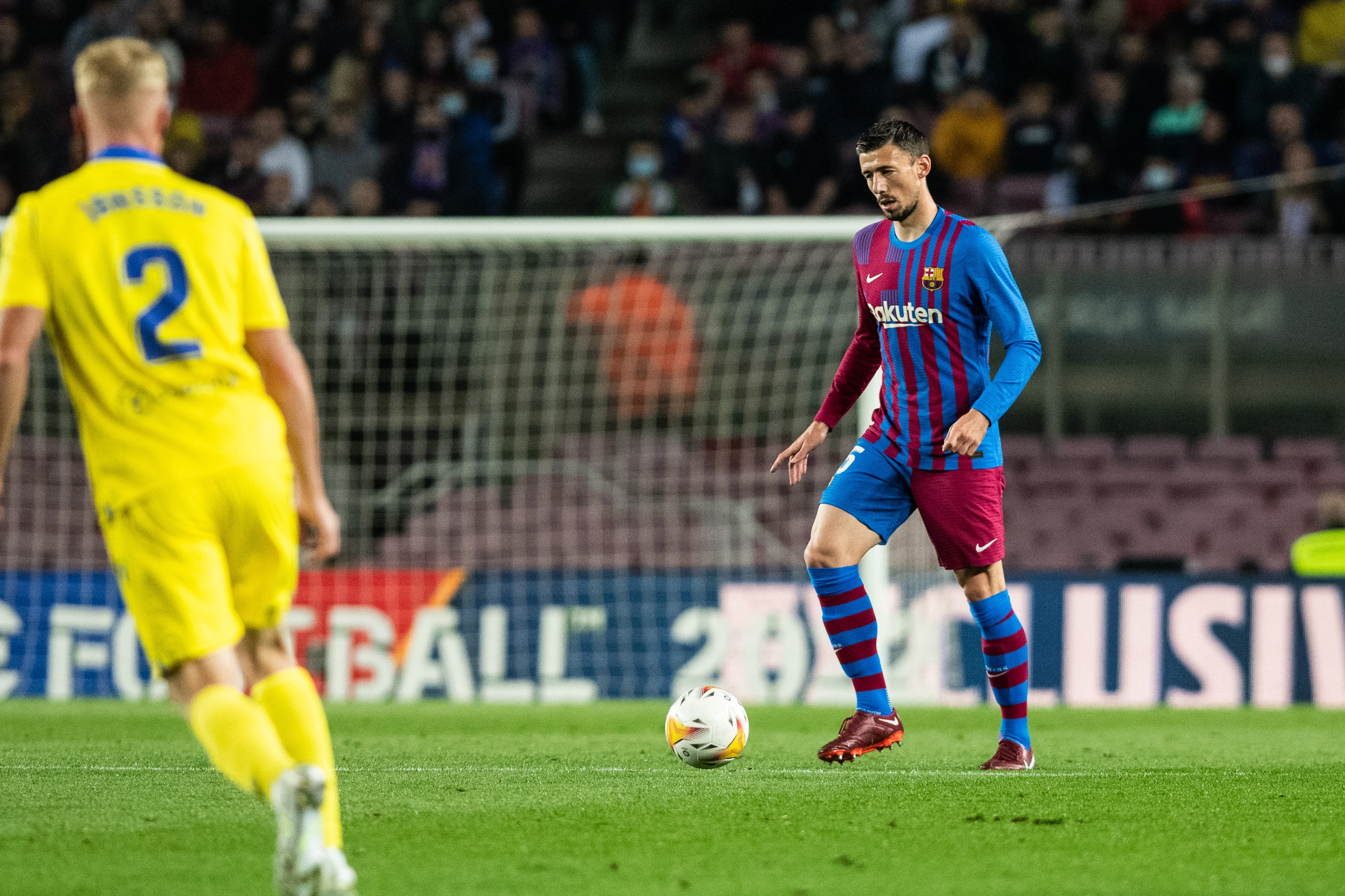 Conte el vol i el Tottenham demana preu a Joan Laporta, Lenglet podria no arribar sol a Londres