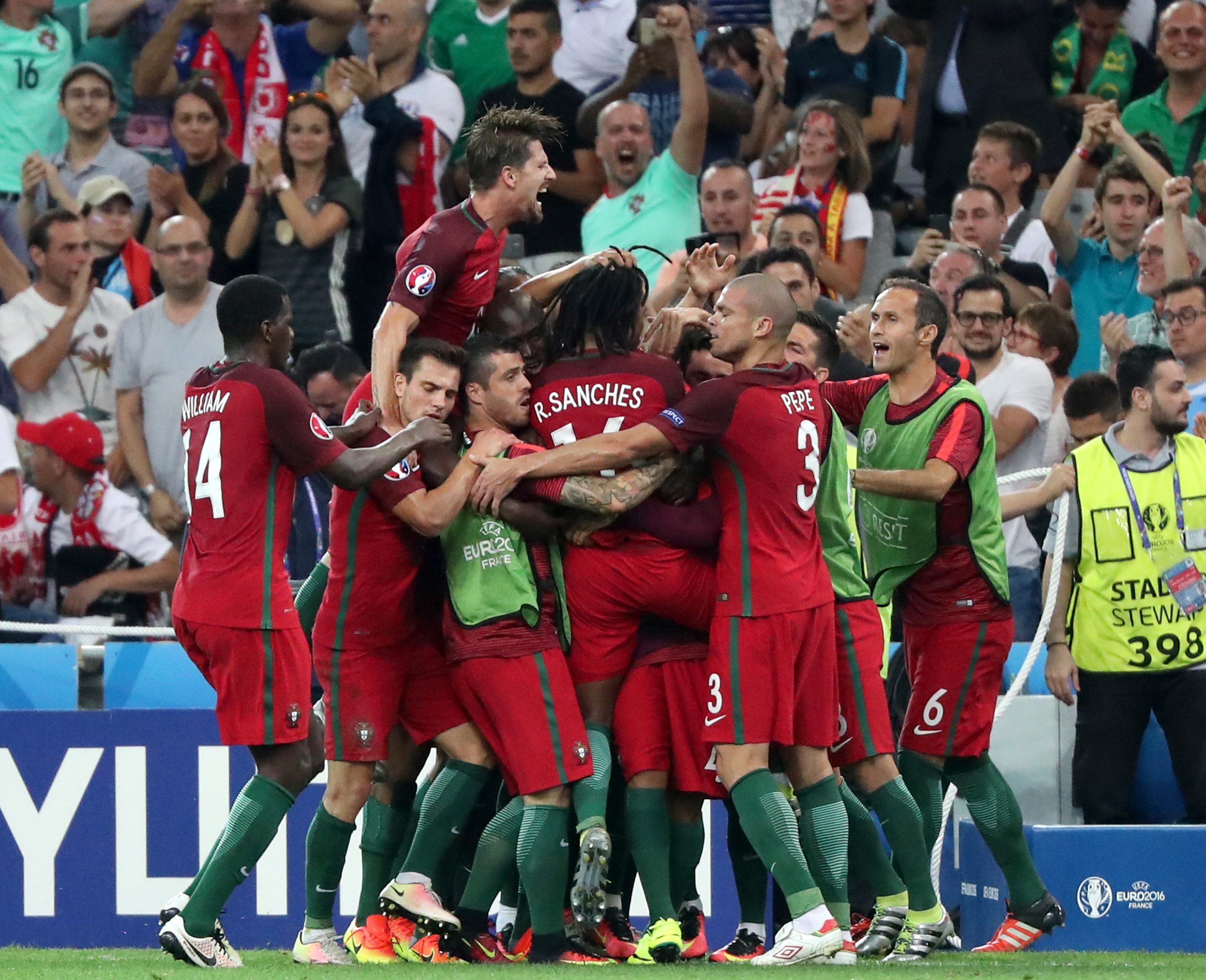 Los penaltis clasifican a Portugal para las semifinales