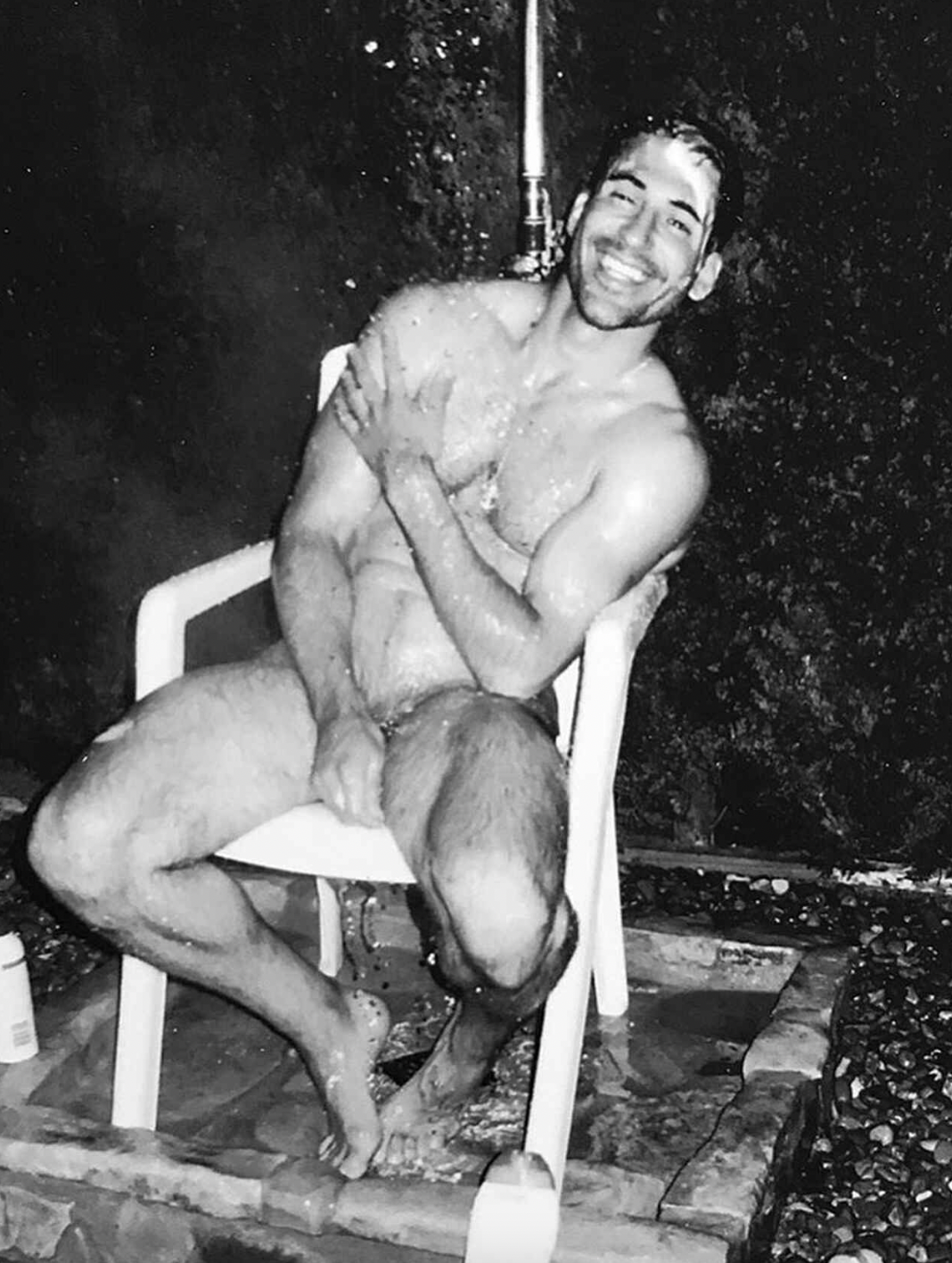 Miguel Ángel Silvestre nu / XARXES Miguel Ángel Silvestre nu / XARXES