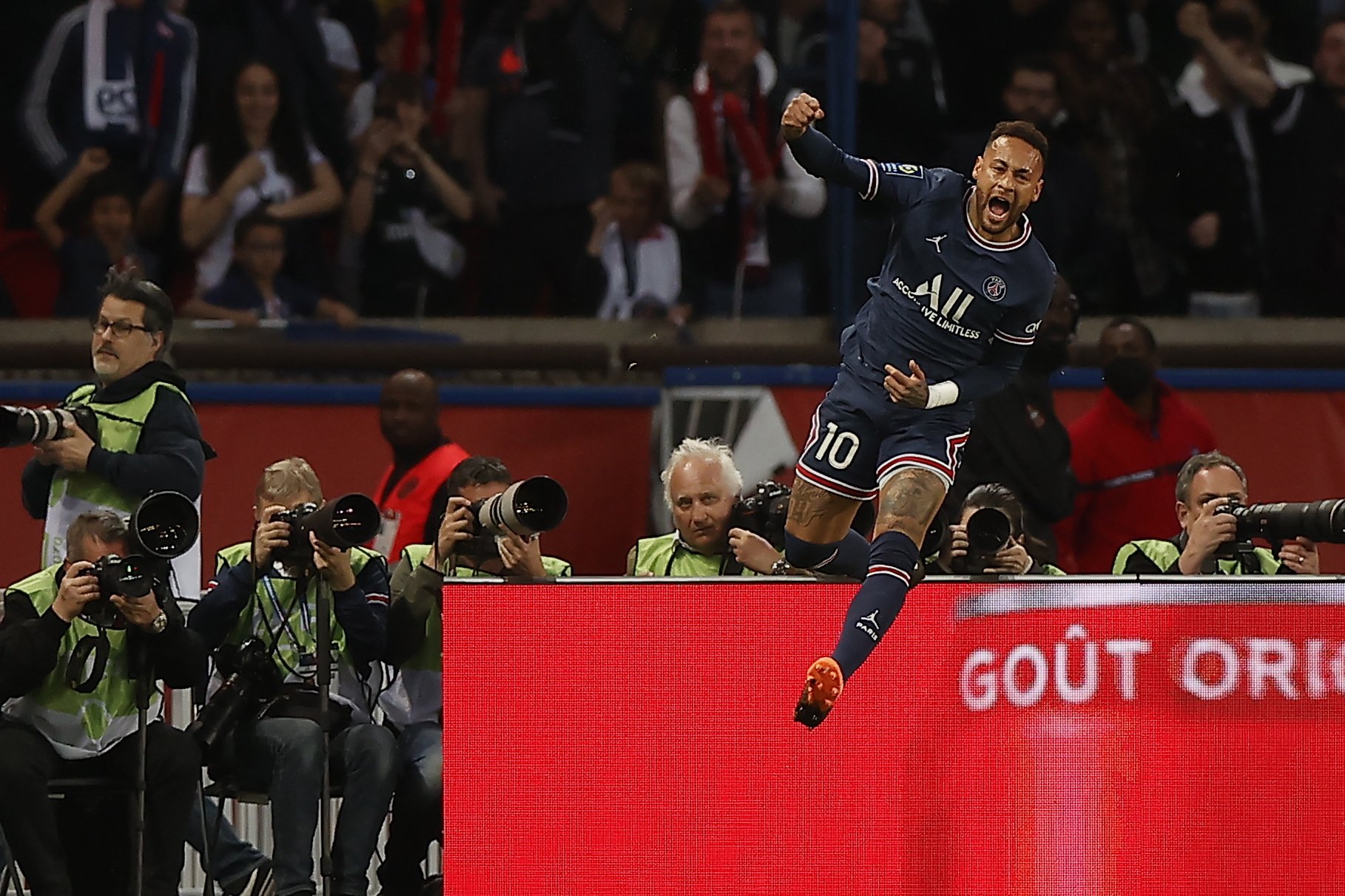 Neymar està en venda al PSG, però ja n'hi ha 3 grans que han rebutjat negociar amb el pare