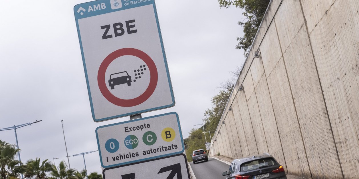 Tráfico, Ronda de Dalt, coches, tránsito, ZBE, zona bajas emisiones - Foto: Carlos Baglietto