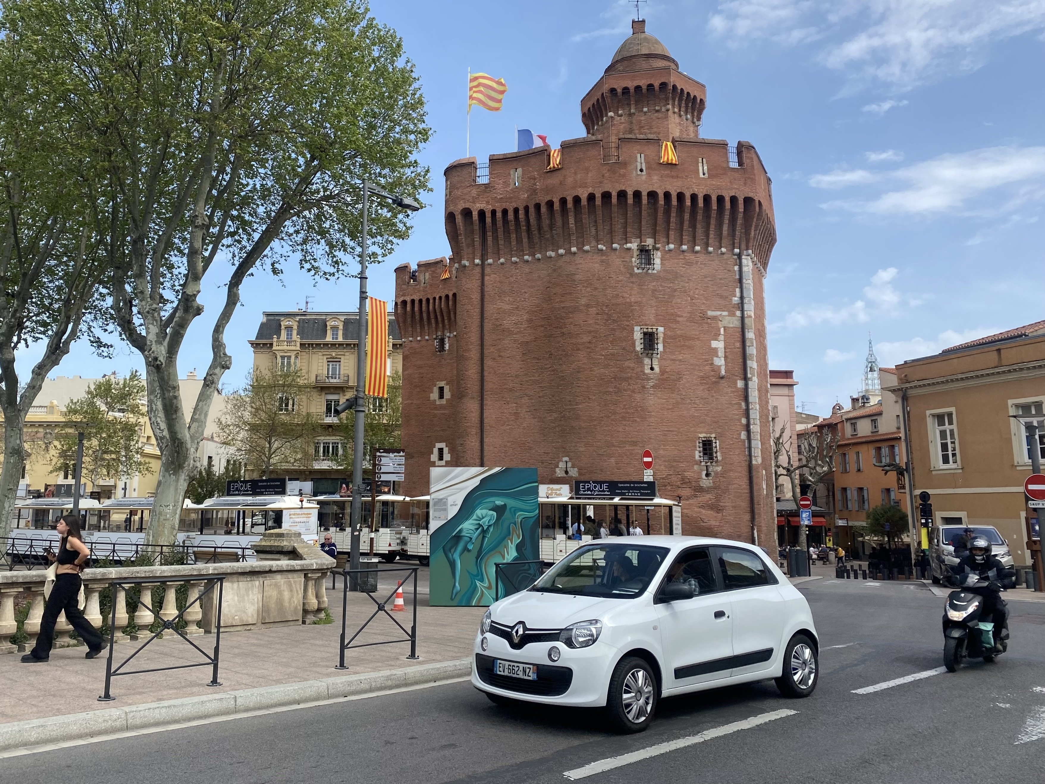 L'ajuntament de Perpinyà prohibeix les celebracions de Sant Joan a tres entitats catalanistes