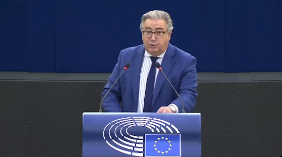 Spanish Interior minister criticised for taking 2 days to appear in public