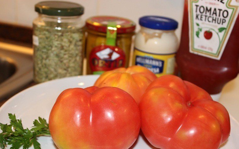 tomaquets montserrat farcits tonyina ou dur pas1