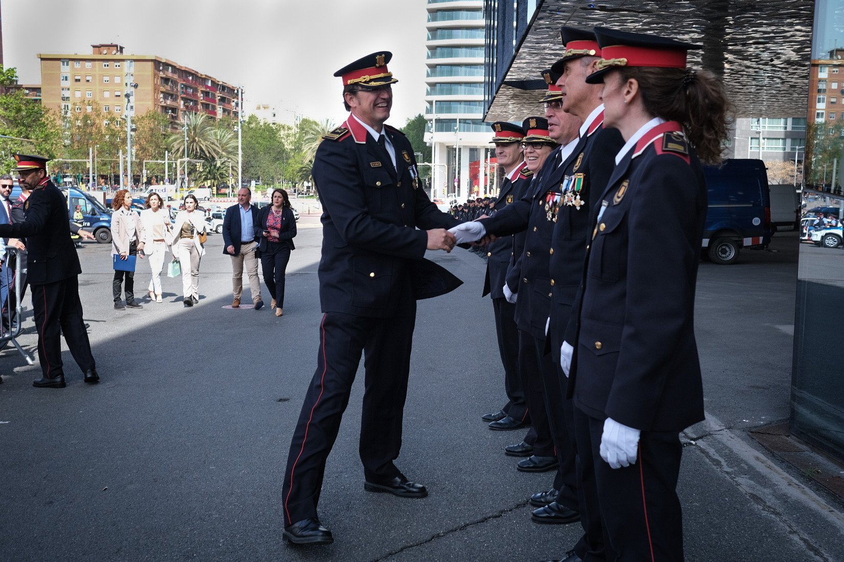 Els Mossos busquen sis nous comissaris per acabar de completar els canvis a l’Estat Major