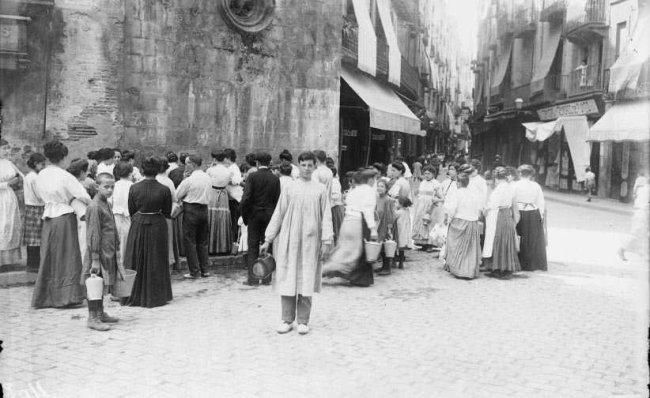 'All our yesterdays': una cata, en el ANC, de los archivos fotográficos digitalizados