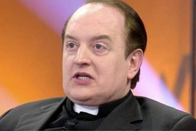 Padre Apeles : MEDIASET Padre Apeles : MEDIASET