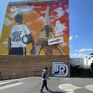 La banlieue de París tem Le Pen: "Haurem de fer les maletes"