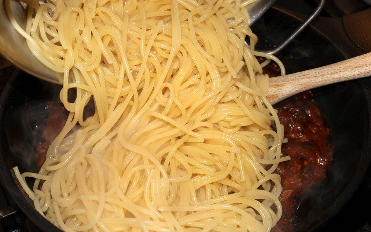 espagueti salsa siciliana pas7